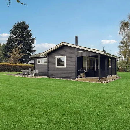 3 Bedroom Amazing Home In Brenderup Fyn *